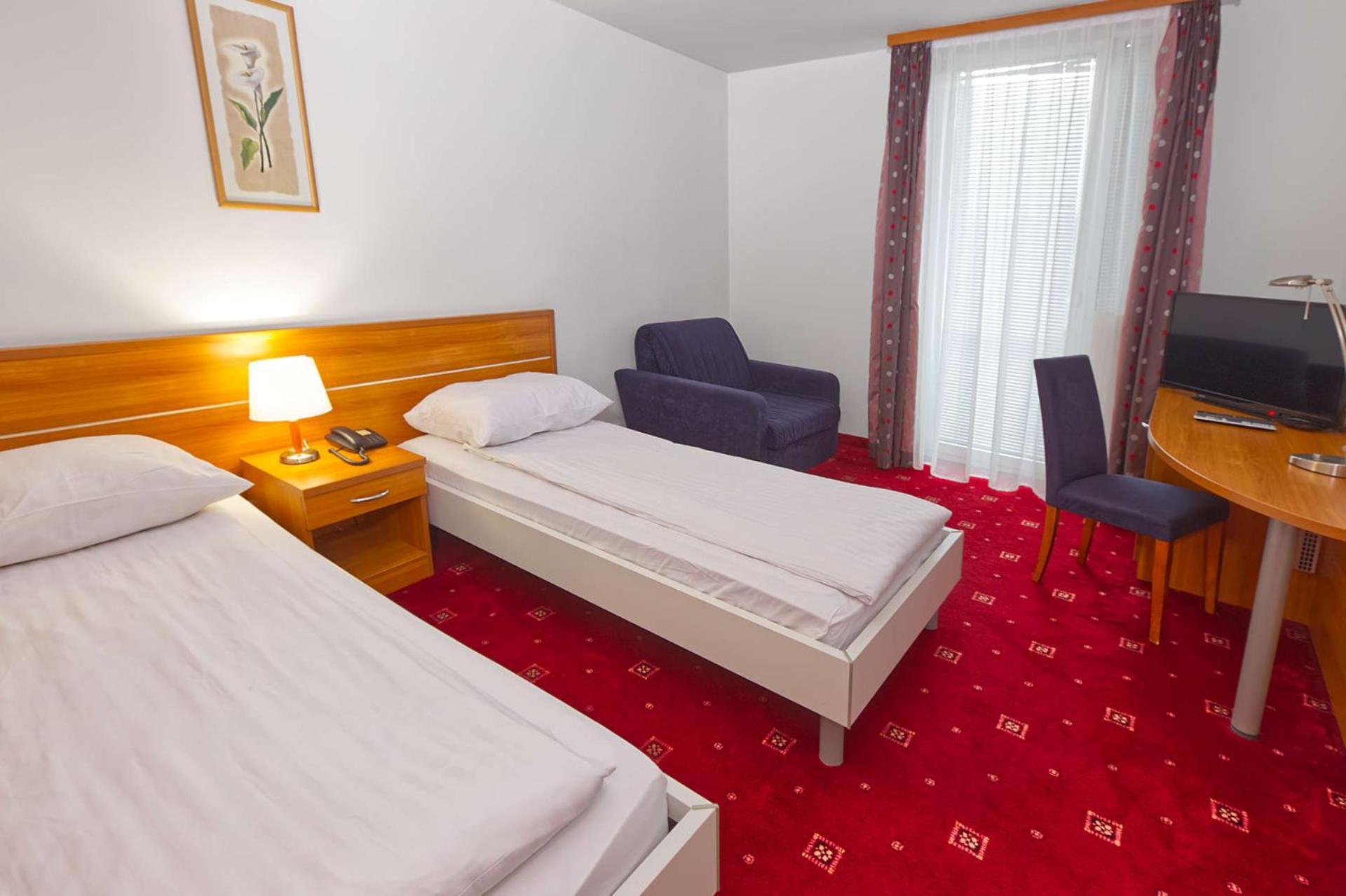 Hotel Creina Kranj Exterior foto
