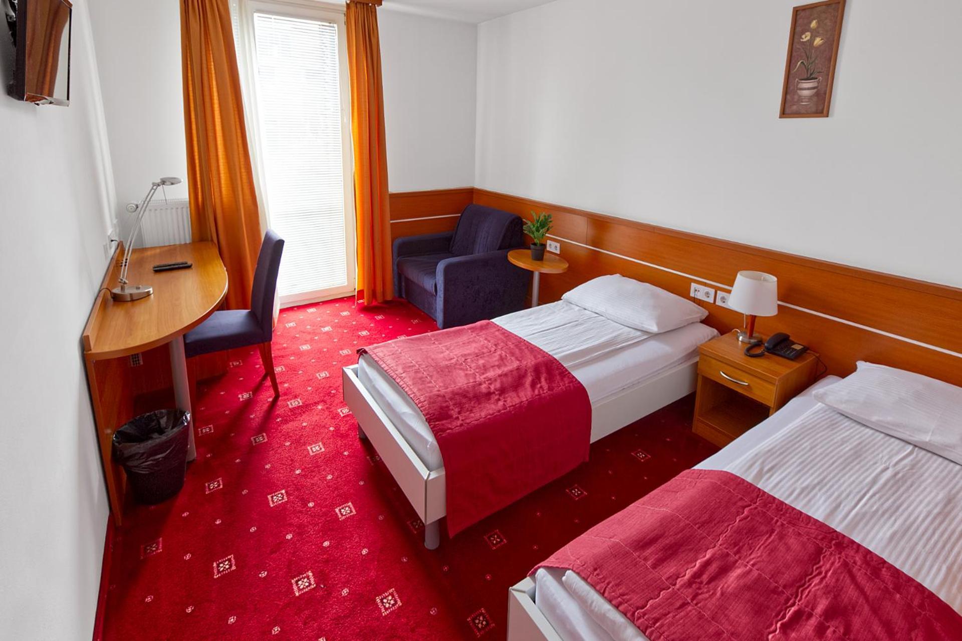 Hotel Creina Kranj Exterior foto